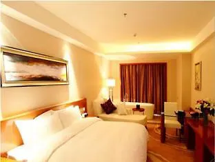 Grand Metropark Hotel Shangqiu 5*,